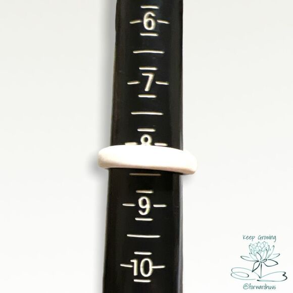 Handmade Hawaiian Carved Heart Seashell Ring Size 8 - Picture 6 of 9